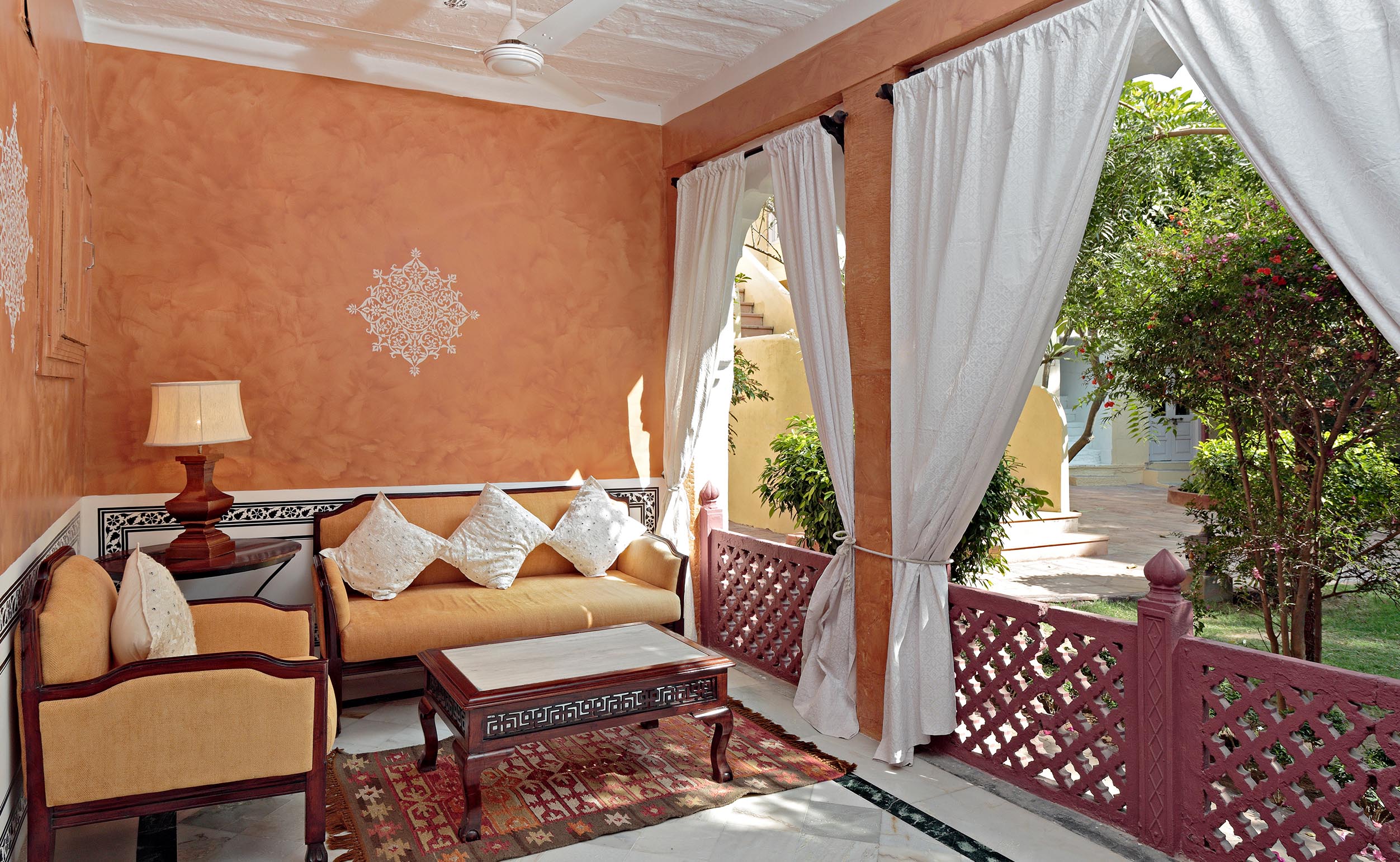 SUPER DELUXE ROOMS