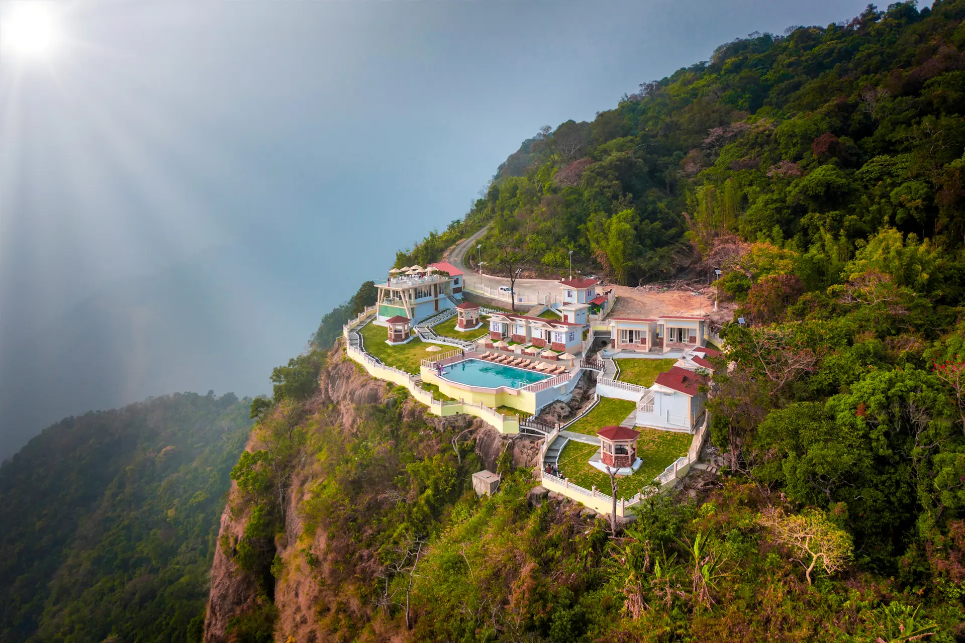 Mawseintyllang Eco tourist Resort