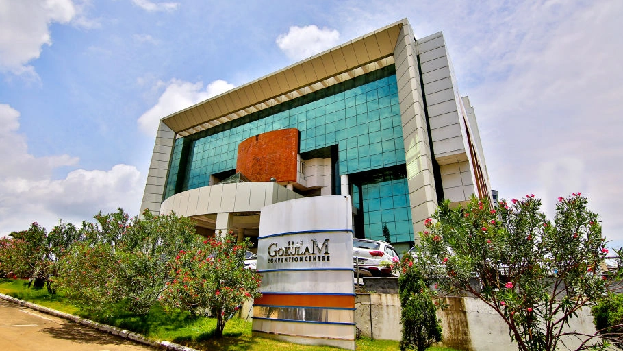 Gokulam Park Hotel & Convention Centre