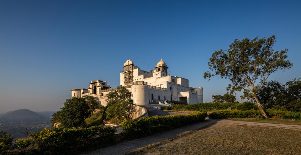Sajjangarh (Monsoon Palace)