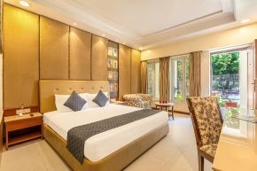  Premier Room