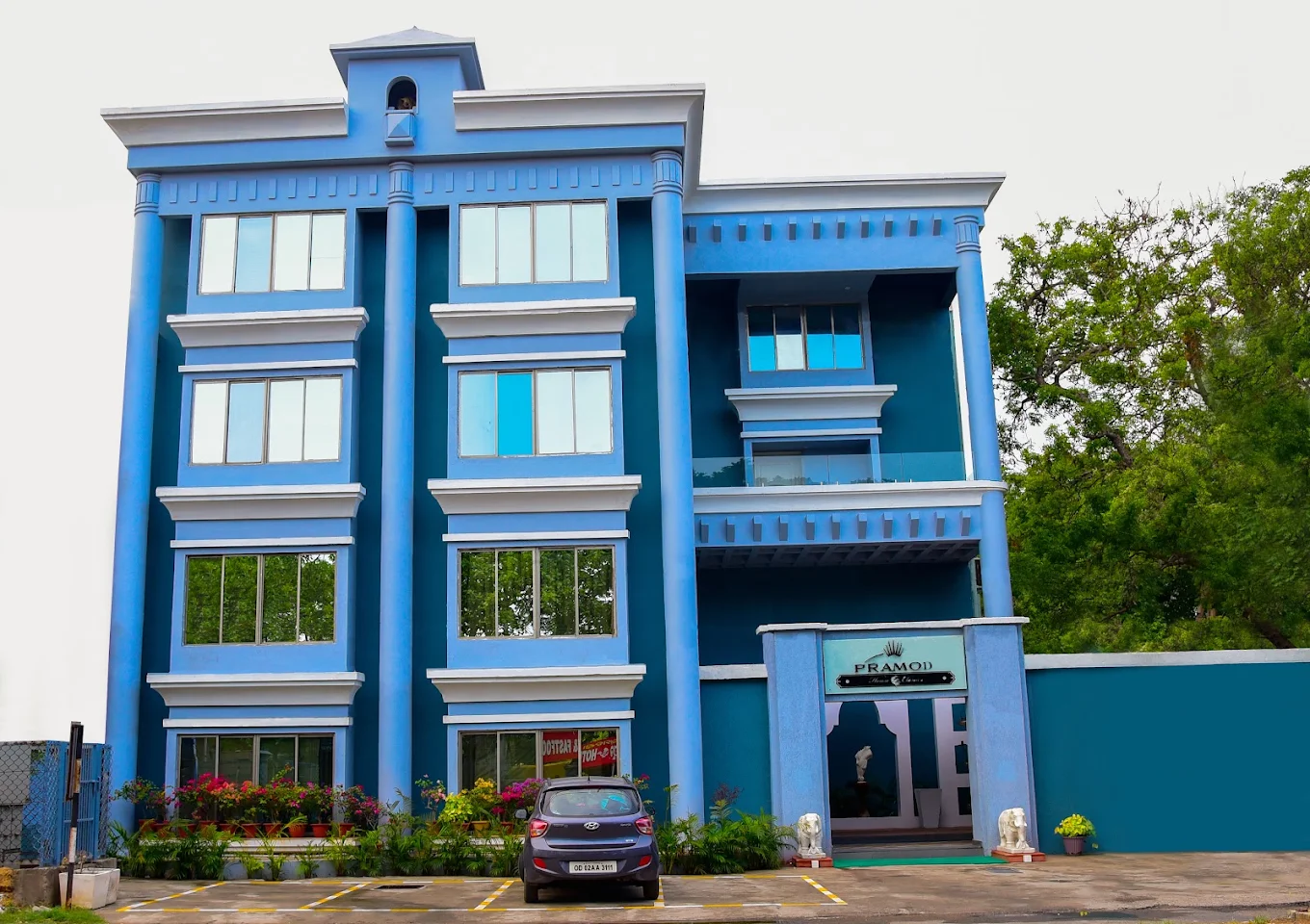 Pramod House of Classics