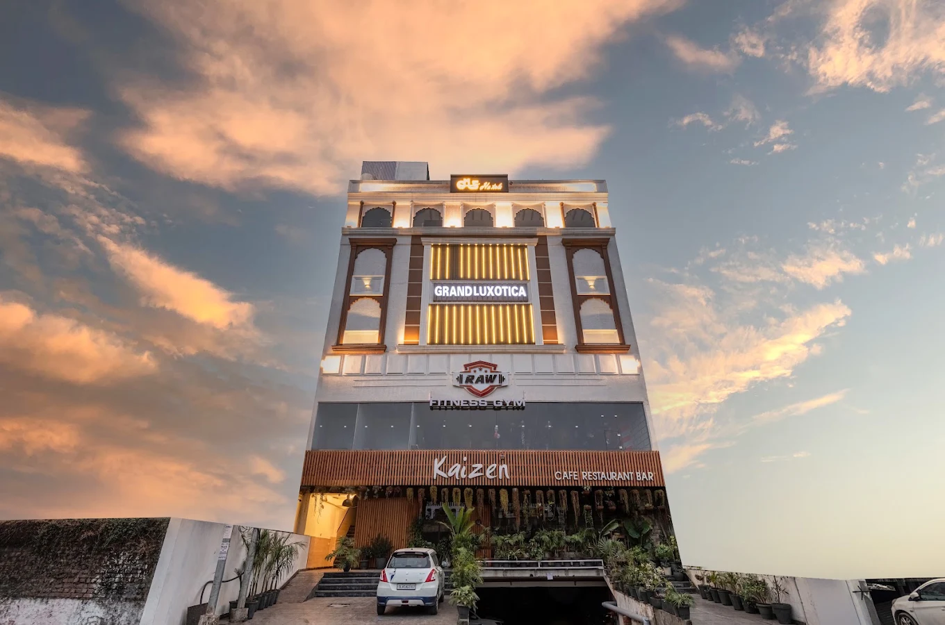 DLS Grand Luxotica Dehradun