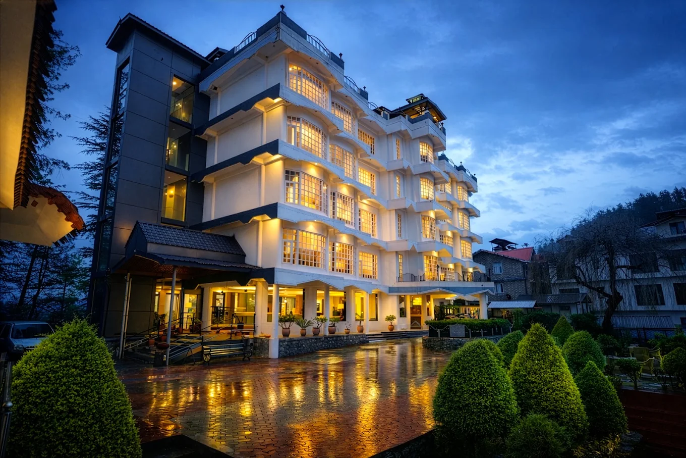 DLS Hillcrest Resort