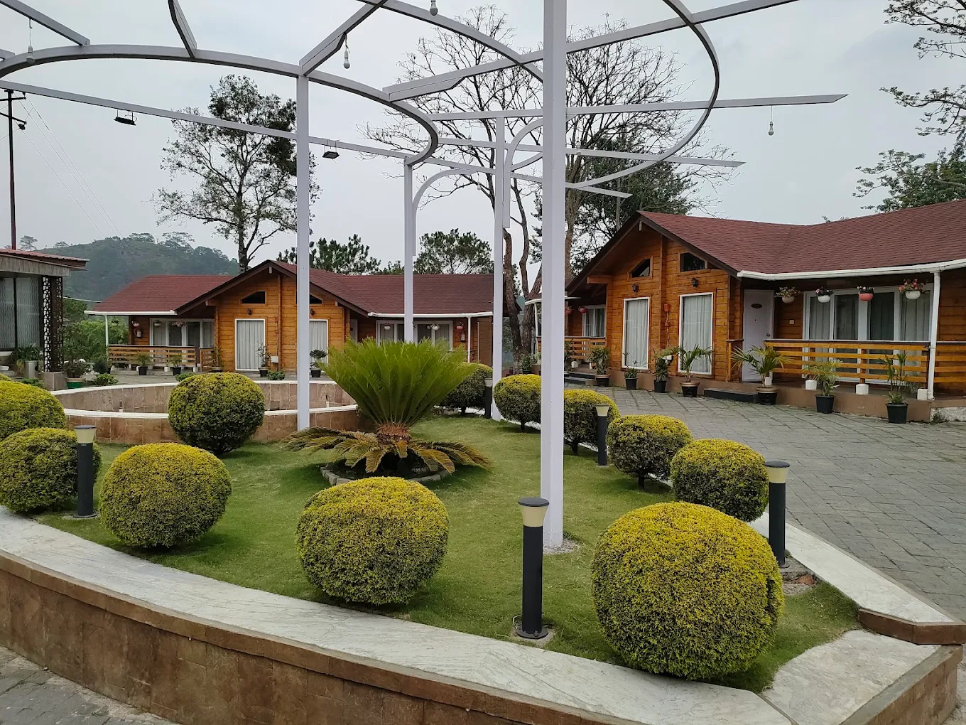 Rishat Sngi Orchid Resort